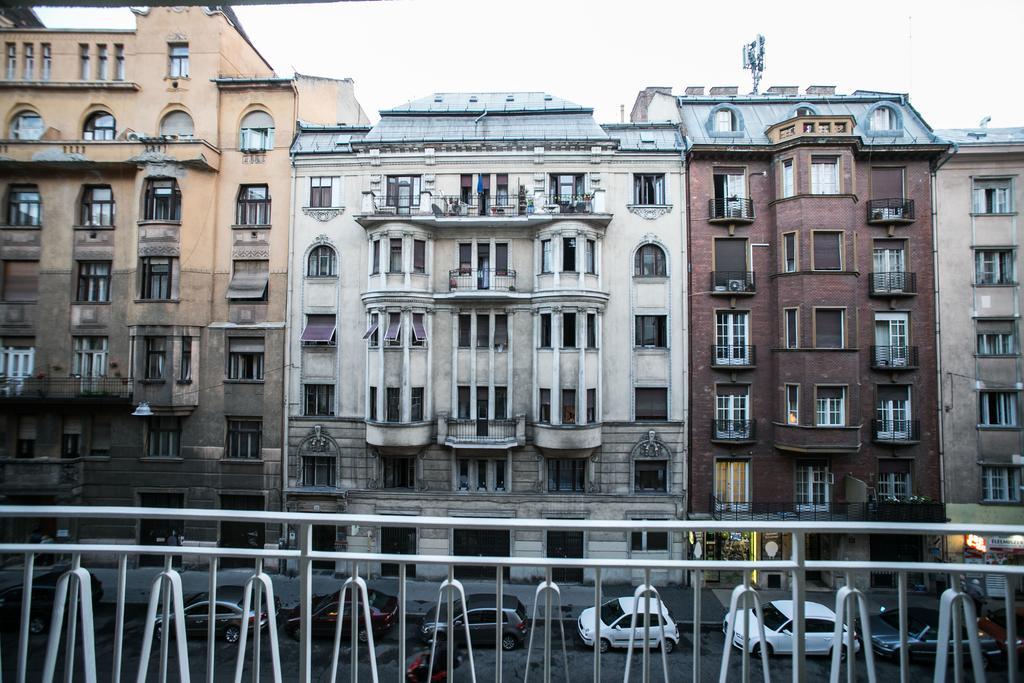 Budapest Downtown Apartments With Balcony & Optional Garage & Restaurant In The Building Quarto foto